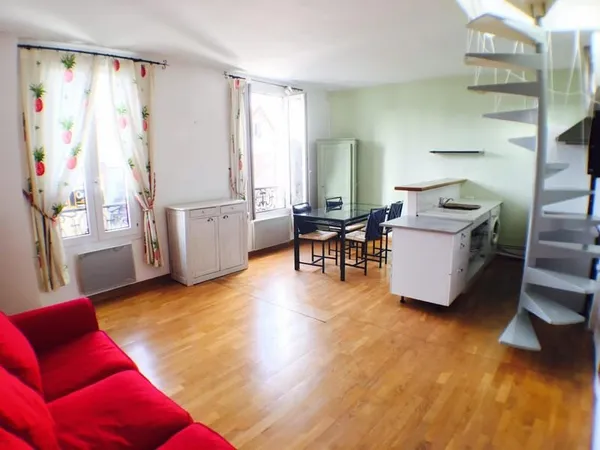 DUPLEX PROCHE CENTRE-VILLE DE NEUILLY PLAISANCE