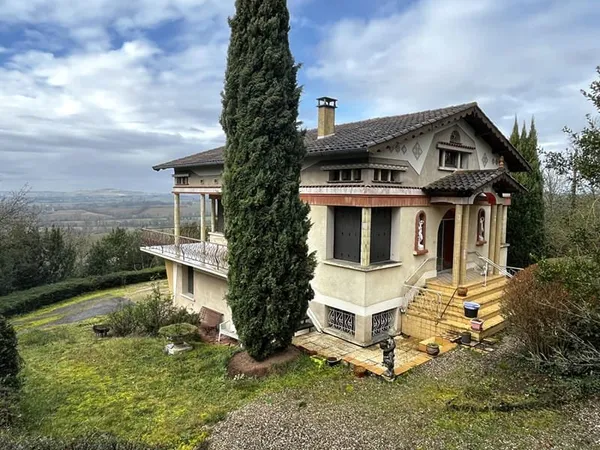 Propriété 6 pièces sur son terrain avec vue