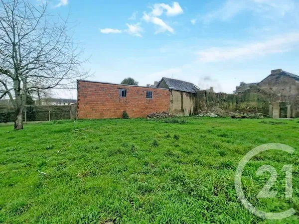 Terrain 304 m²