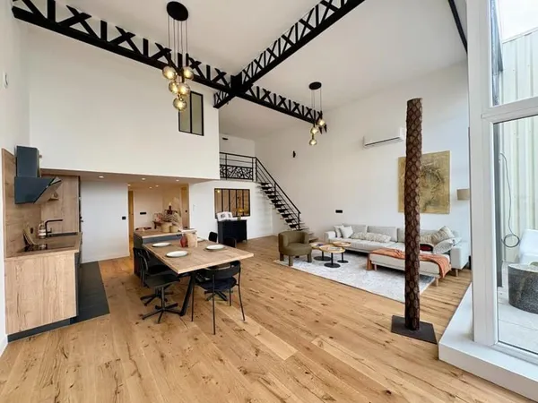 LOFT de prestige 123m², 3 chambres, LOGGIA ,garage