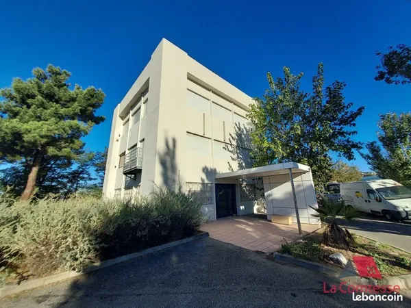 Bureaux 900 m² Marseille