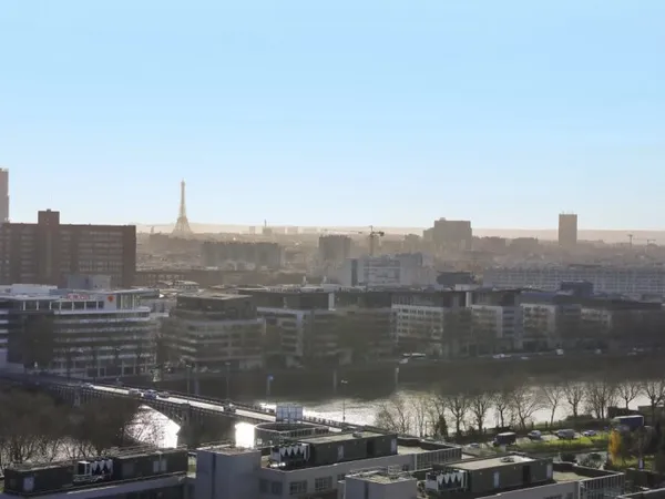 Un penthouse unique avec toit-terrasse et vue à 360°