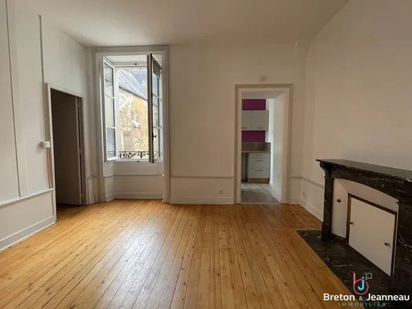 Appartement T2 - Laval - Centre ville rive droite