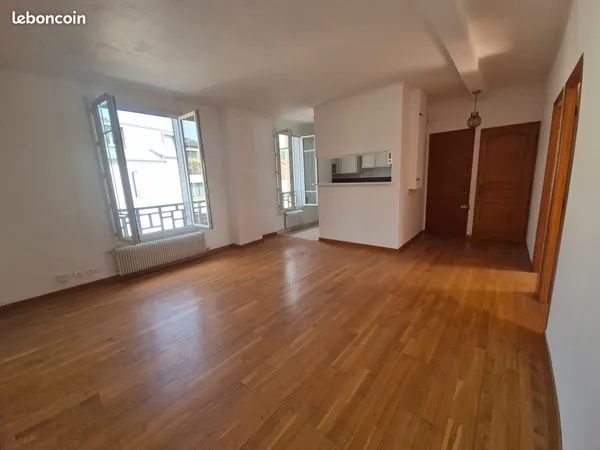 Appartement 3 pieces + parking quartier recherche