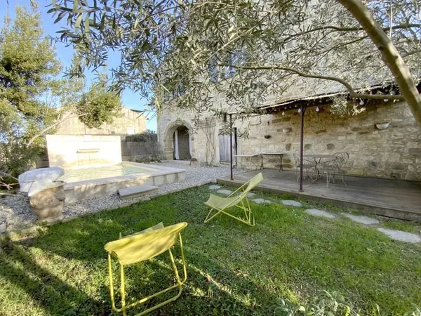 Maison 8 pièces 140 m²