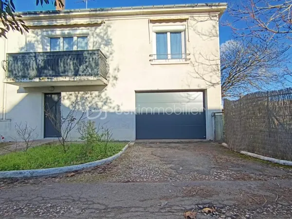 Bertrand JOUBERT By BSK IMMOBILIER vous propose à St Cyr Sur Loire