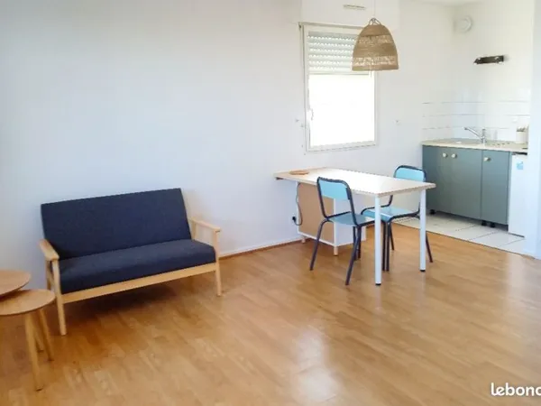 Appartement 1 pièce 32 m2 meublé