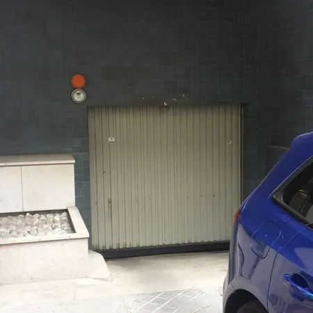 Emplacement de parking N-1