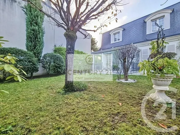 Maison 6 pièces 142 m²