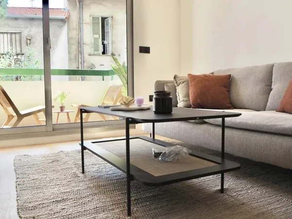 NICE - APPARTEMENT 3 PIÈCES DE 70M2 - BALCONS