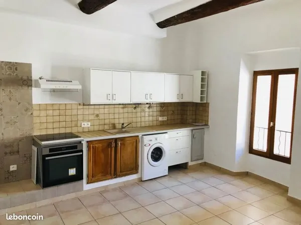 Studio 1 pièce 24 m²