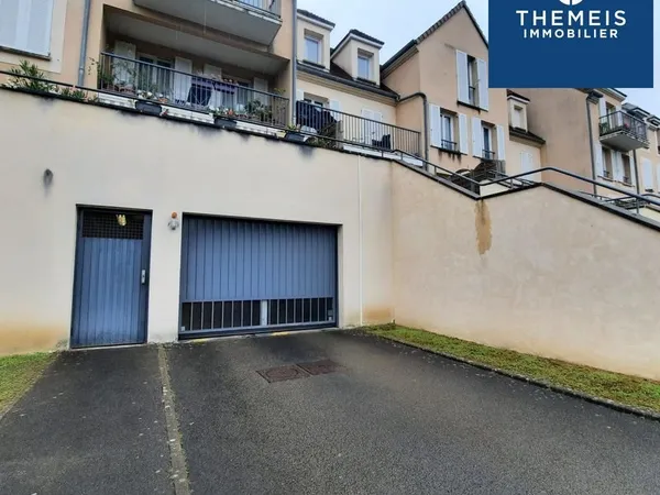 Parking/box 12 m² CHEVREUSE