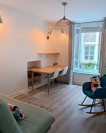 Beau studio cuisine séparée hypercentre