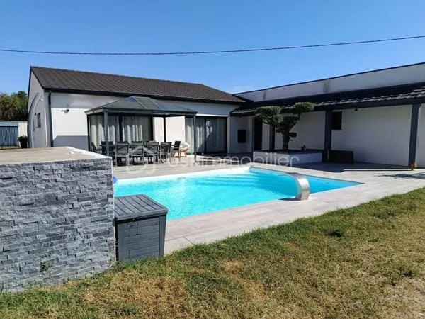 Nouveauté , Maison 4 pièces154 m2