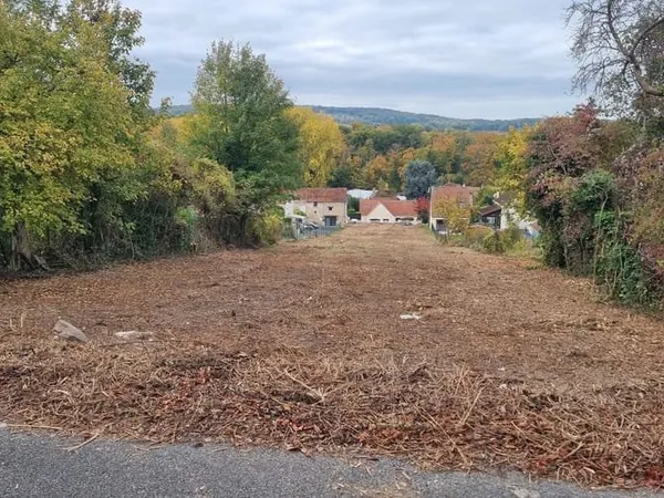 Terrain 1922 m²
