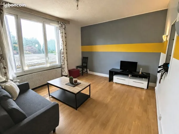 Appartement T2 - 1 chambre 45m² + garage - 75K
