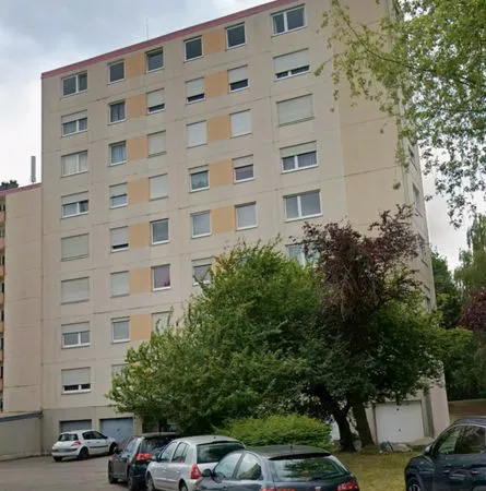 Loue garage a moulins-les-metz