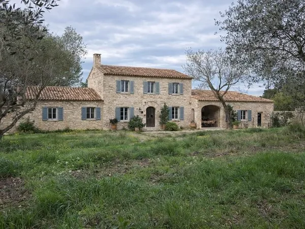 Maison et villa de prestige Vente Paradou 7p 160m² 555000€