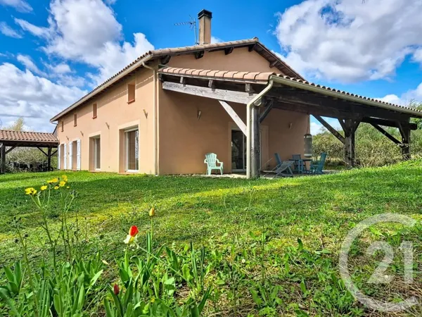 Maison 5 pièces 214 m²