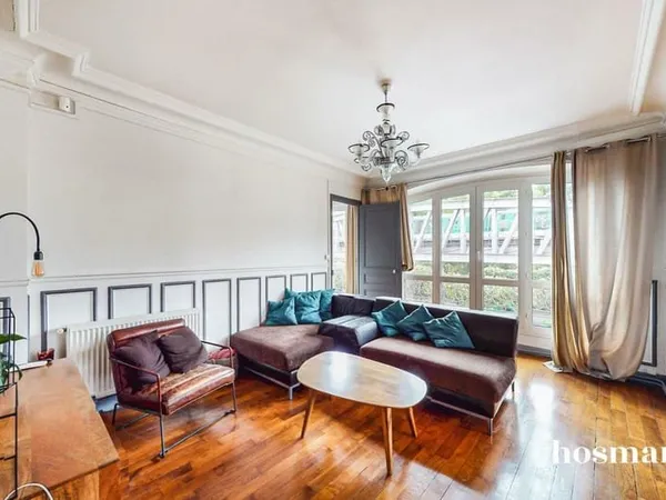 Appartement familial - 92,4m2 - 4 pièces avec cave - DPE D - Boulevard de la Chapelle, Paris 10ème