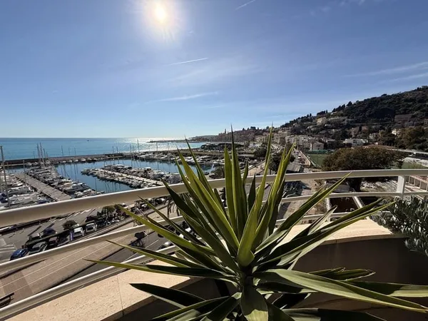 Exclusivité à Garavan - 4P avec terrasse vue, garages et cav