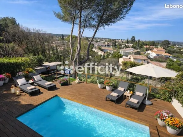 Maison 5 pièces 158 m²