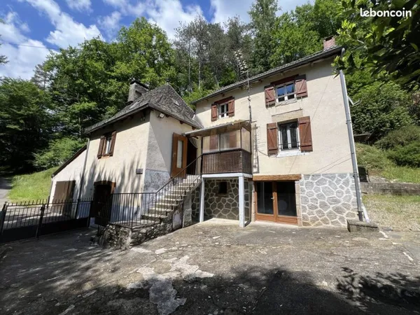 Propriété 4 pièces 80 m²