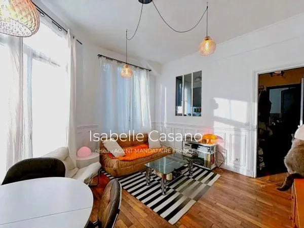 Charmant Appartement Haussmannien de 35 m² – Cœur du Raincy