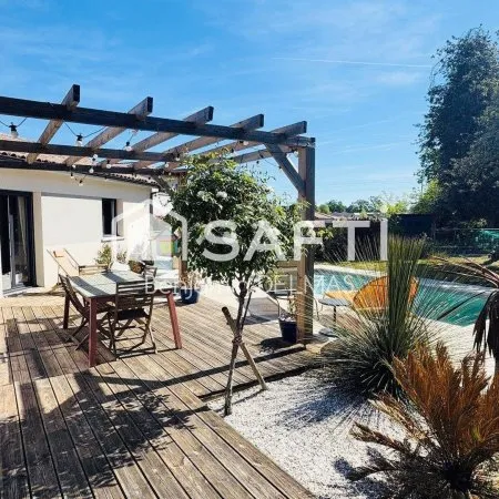 Maison Cestas 120 m² avec piscine, jardin 816 m²