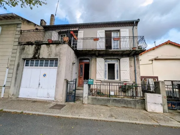 Maison de ville avec garage