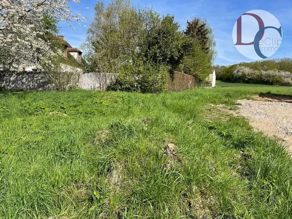 Terrain Agréable et au Calme - 10 mn de Senlis -