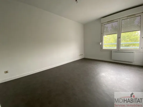 Studio 1 pièce 19 m²