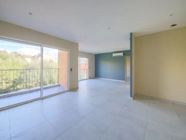 Appartement 3 pièces 77 m²