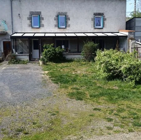 Maison T4 jardin, cour, garage