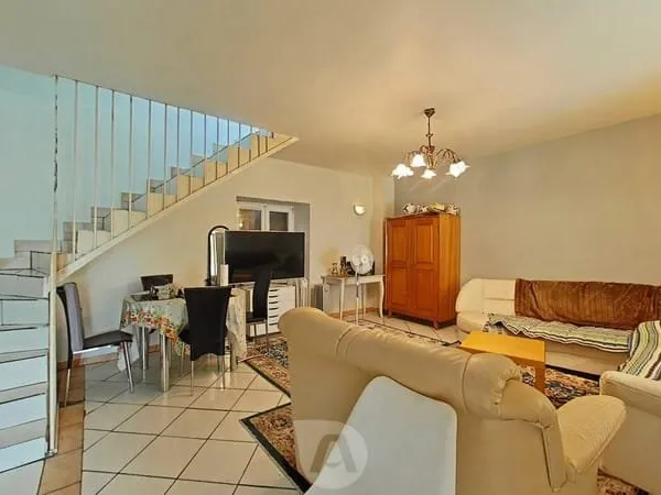 Maison jumelée 2 pièces 60 m²