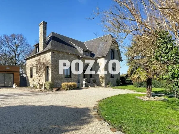 Maison 12 pièces 311 m²