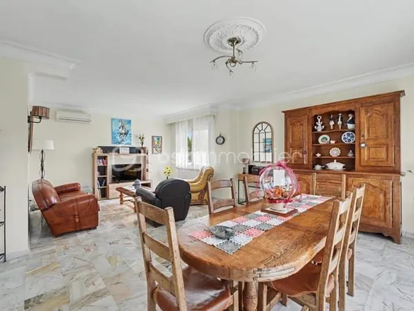 Maison 4 pièces 140 m²