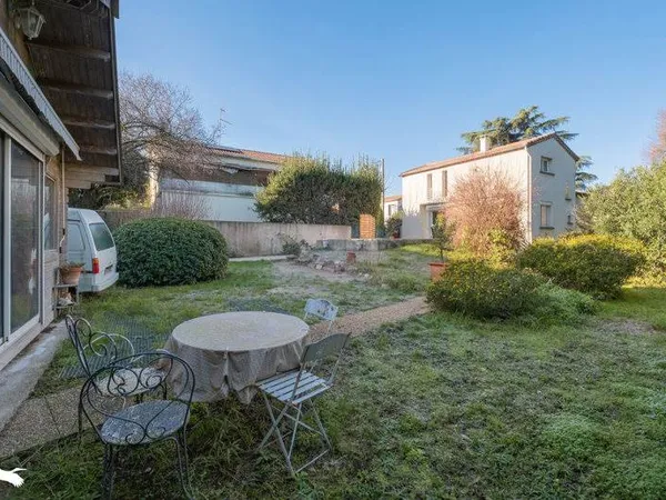 Maison de ville de 5 pièces principales