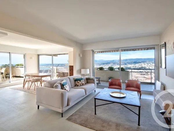 Appartement 4 pièces 106 m²
