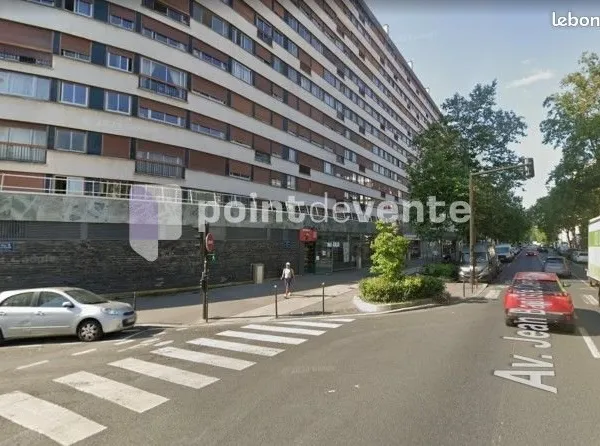 Local commercial 165 m²