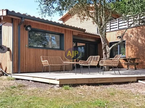 Villa Soulac Sur Mer 4 pièce(s) 111.36 m2