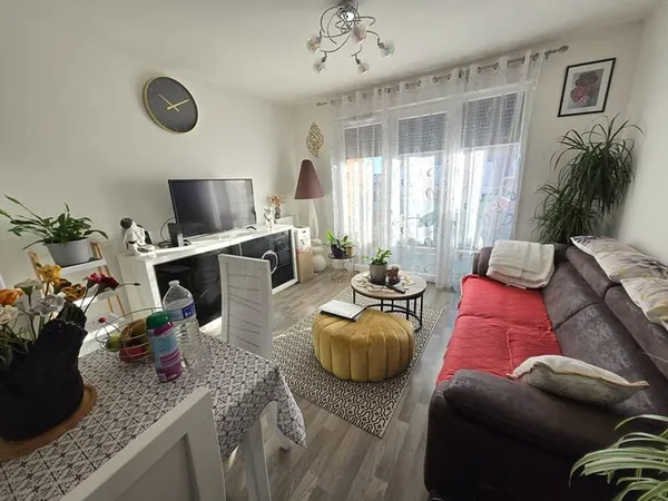 Charmant appartement T2 au coeur de Saint-Jean-de-Braye avec parking
