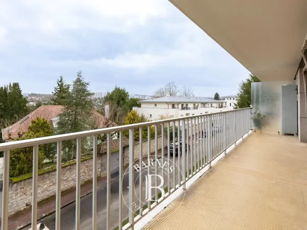 A vendre- Saint Germain en Laye-Victor Hugo-Appartement 4 chambres-
