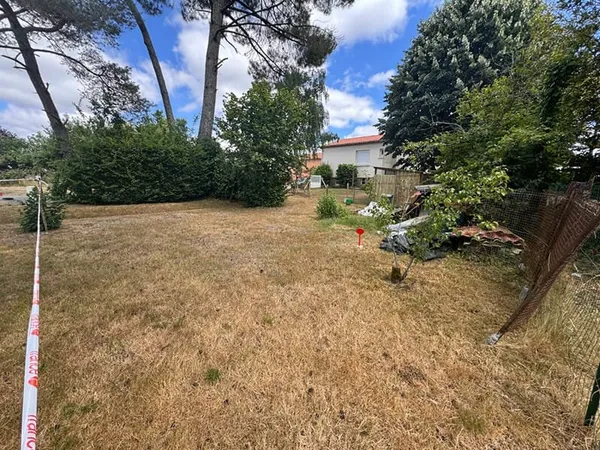 LA ROCHE SUR YON - TERRAIN VIABILISE