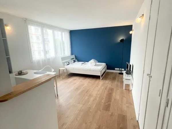 Studio 27m2 meublé + cave et parking