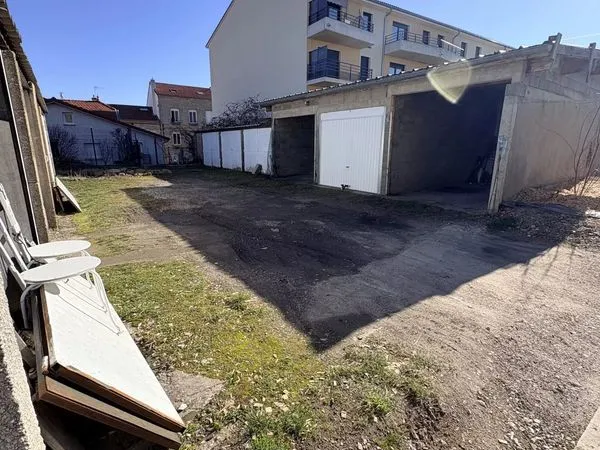 Terrain 353 m² Saint-Genest-Lerpt