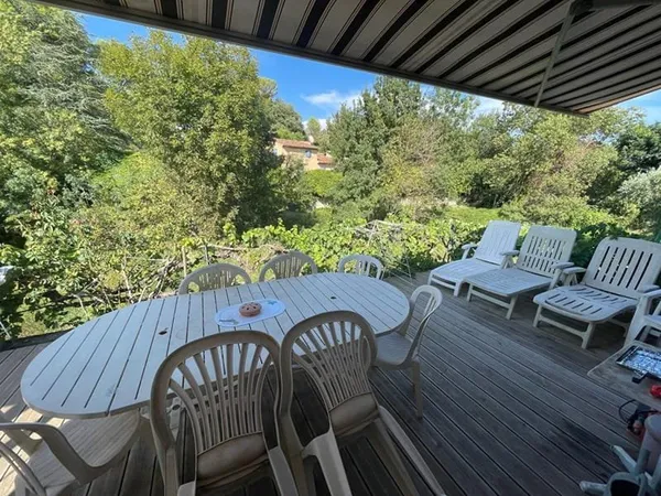 Maison Le Beausset 4P de 91,34 m2 habitables, avec sous-sol, terrasse et jardin