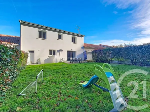 Maison 5 pièces 104 m²