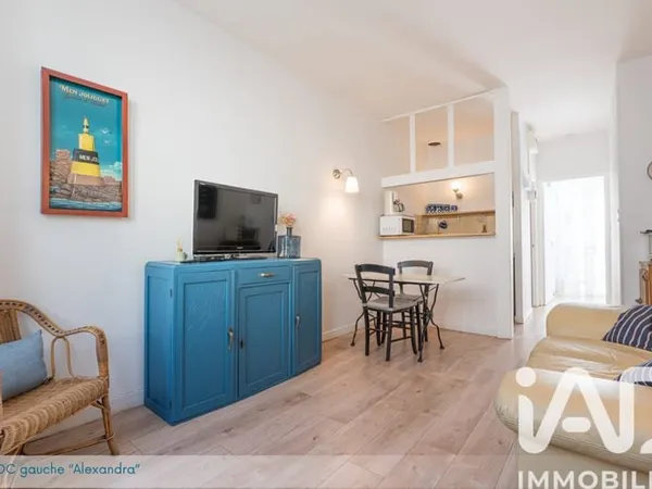 Bâtiment 168 m²