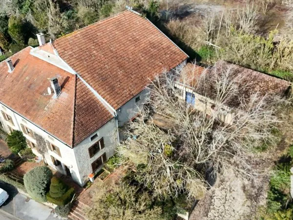 Maison 10 pièces 417 m²